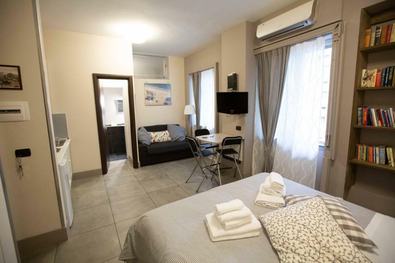 Two Sisters Suites Naples Exterior photo